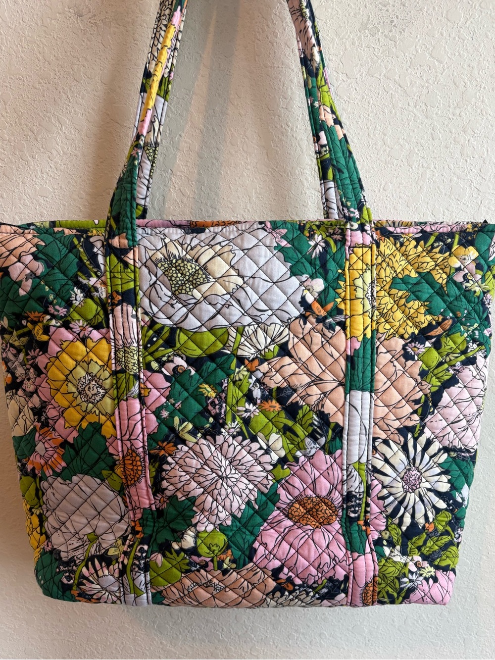 Vera Bradley Large Quilted Tote in Bloom Bloom Green - Picture 4 of 9